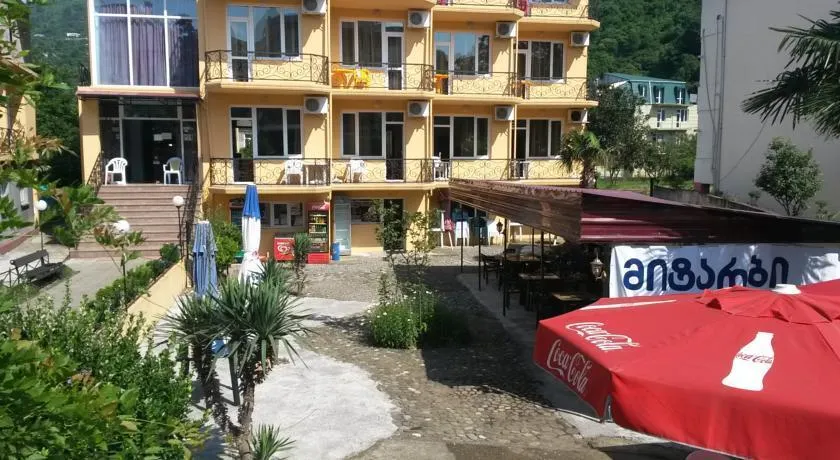 Liza Hotel - Image 1