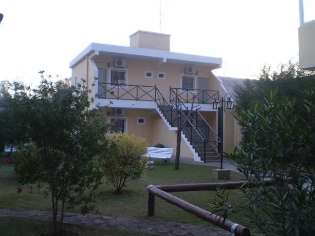 La Esmeralda - Image 1