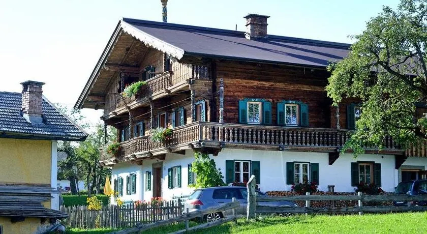 Gassenhof - Image 1