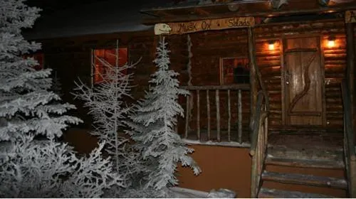 Lazy Bear Lodge - Image 1