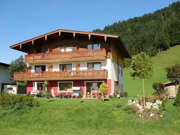 Appartement de vacances avec jardin et barbecue | Vue lac | Ski à proximité | Avec animaux bienvenus - Image 1