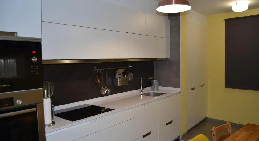 Apartamento completamente equipado en Ares. - Image 1