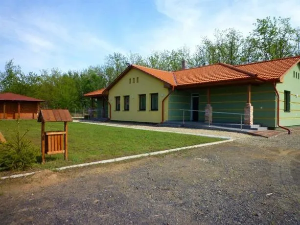 Farkasverem Vendégház - Image 1