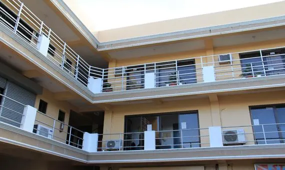 Sir Edward Hotel - Image 1