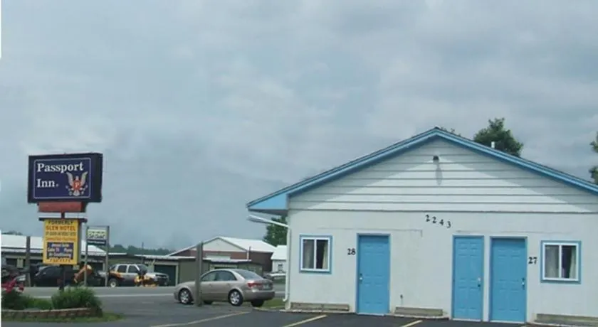 Glen Motel - Utica - Image 1
