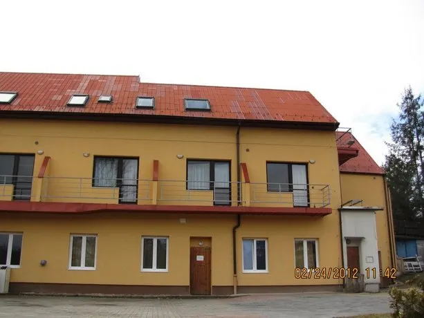 Ubytovací Centrum Lenot - Image 1