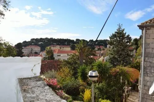 Lavanda Apartments - Image 1