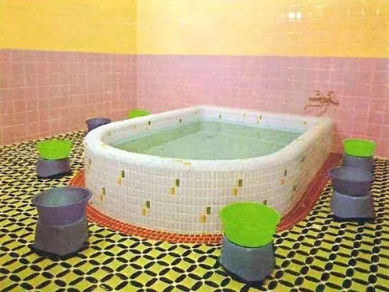 Hotel Fuji Kochi - Image 1