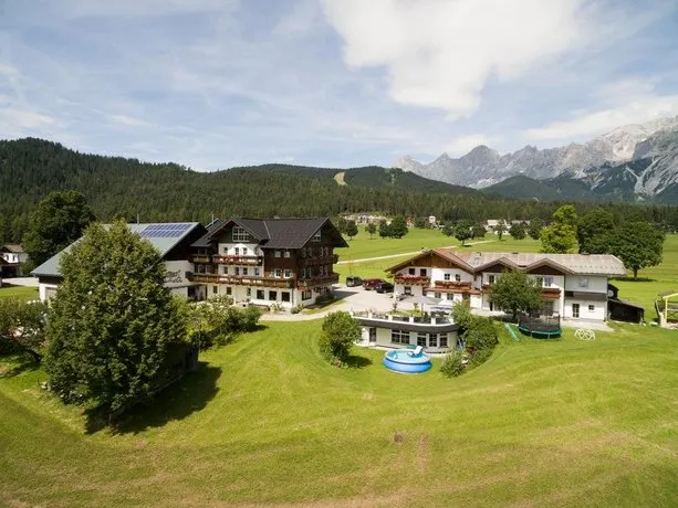 Pension Astlhof - Image 1