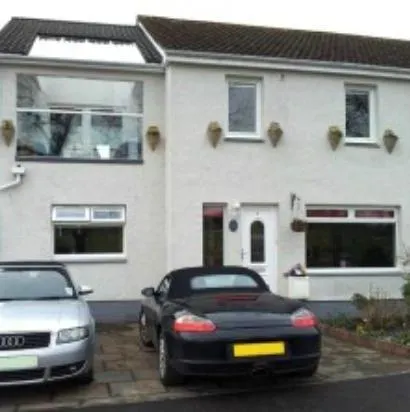 Acer Guest House - Image 1