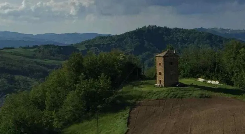 Tower House Xv Century - Image 1
