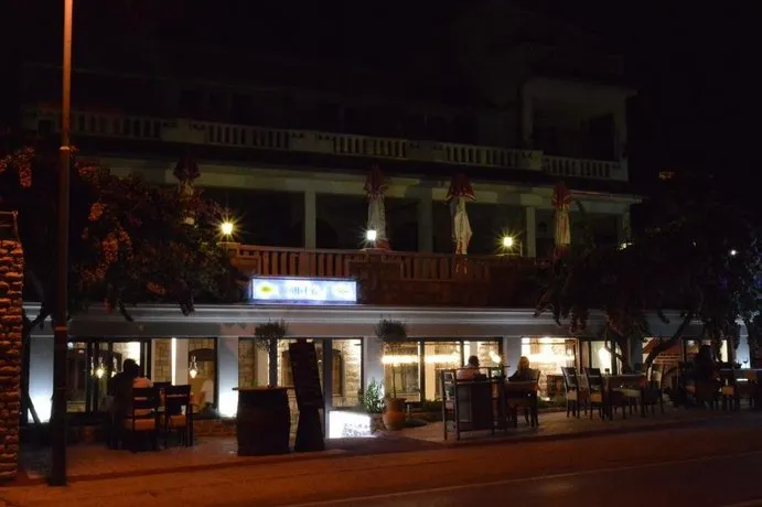 Pansion and Apartments Sidro - Image 1