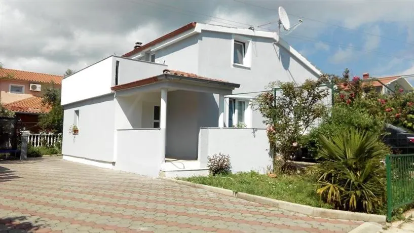 Holiday Home Marsan - Image 1
