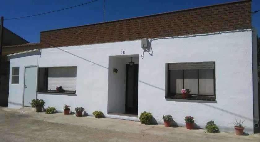 Deltebre Casa Mari - Image 1