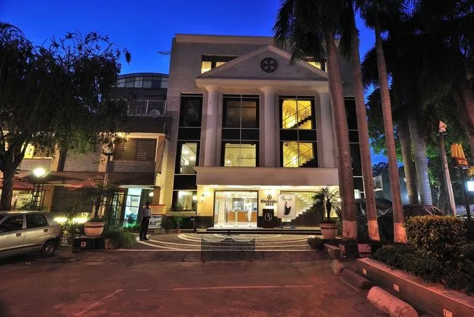 FabHotel Tricity - Image 1