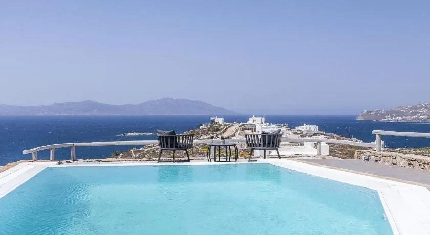 Marialena Villa - Daria Villa By Stylish Stays - Image 1
