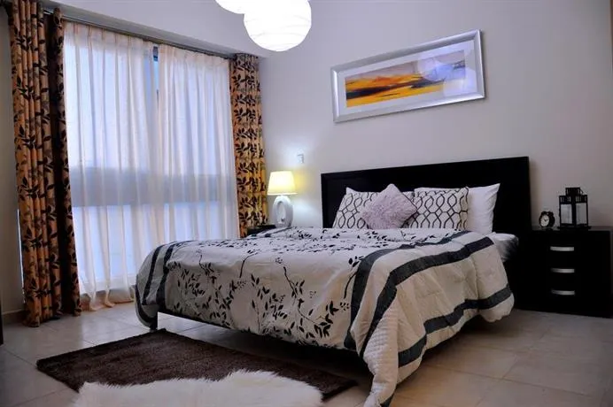 Mondo Living - Executive Towers - Image 1