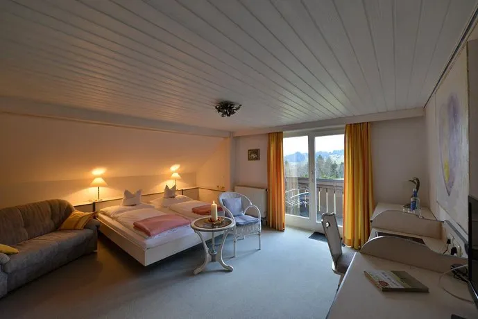 Landhaus Kennerknecht, Kur- und Ferienhotel - Image 1