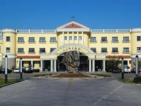 Tianhaoyuan Country Club - Image 1