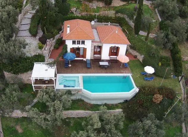 Elia Pilio Villas - Image 1