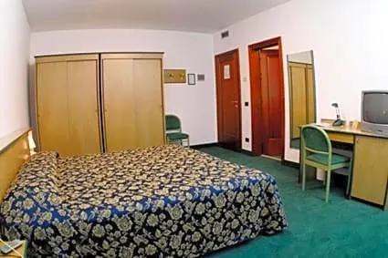 Albergo Alla Campana - Image 1