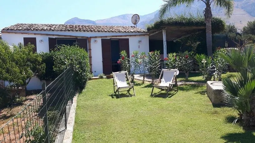 Villetta Degli Oleandri - Image 1