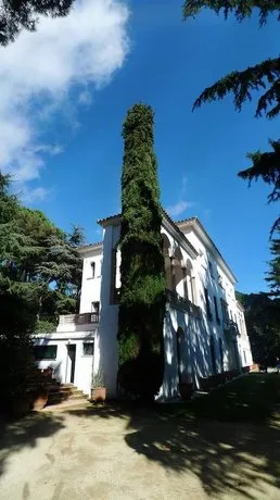 Finca Los Cedros - Image 1