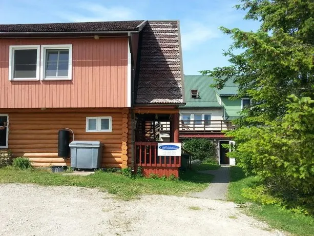 Katri Guesthouse - Image 1