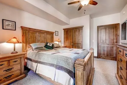 The Lodge At Highland Greens By Wildernest Lodging - Image 1