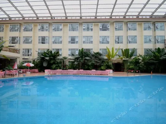 Dawu Hot Spring Resort - Image 1