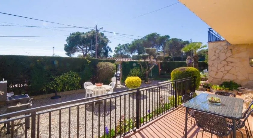 Club Villamar - Aygo - Image 1