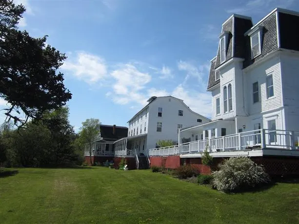 Marathon Hotel - Image 1