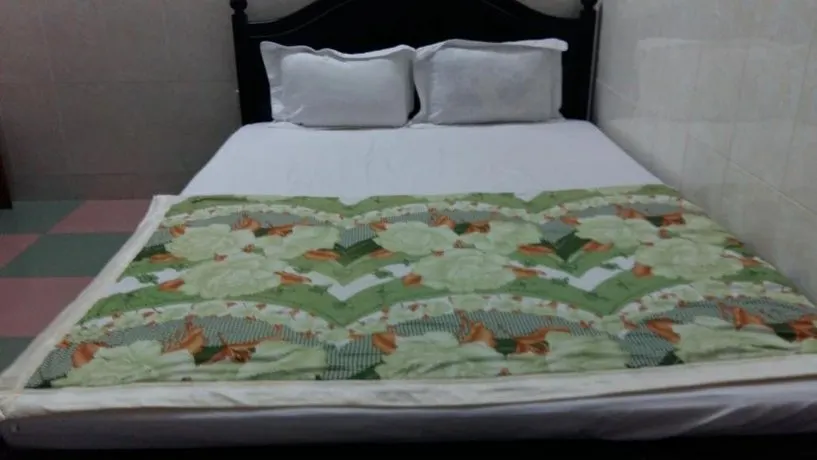 Hong Anh Hotel - Image 1