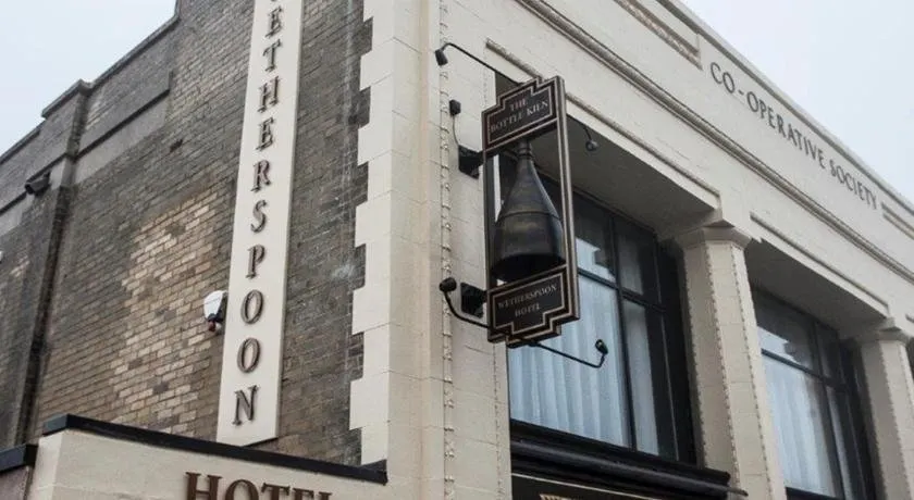The Bottle Kiln Wetherspoon - Image 1