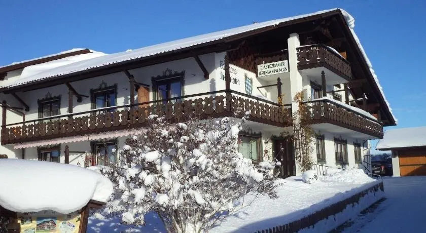 Ferienwohnung Panorama im Gaestehaus Bergfrieden - Image 1