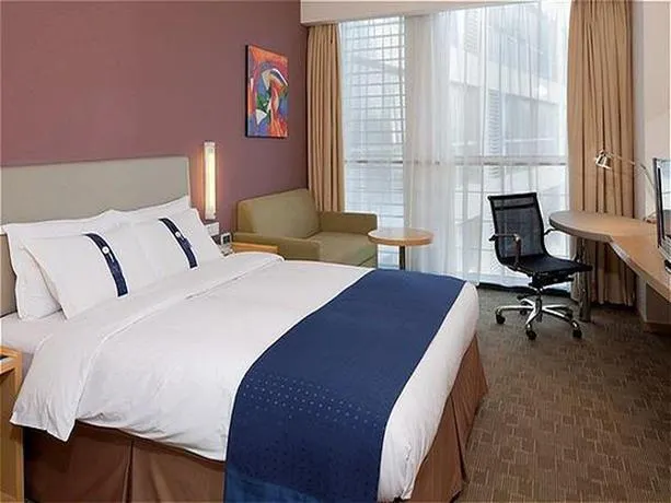 Q Box Hotel Shanghai Meilong - Image 1