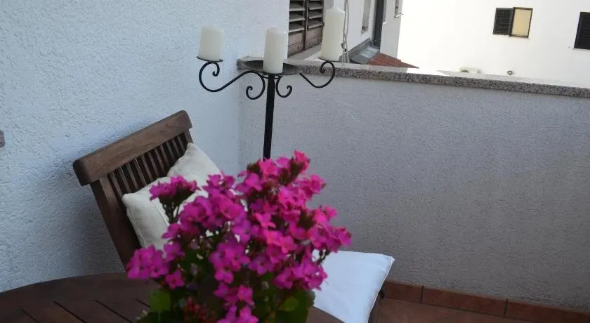 Apartments Villa Holiday - Image 1