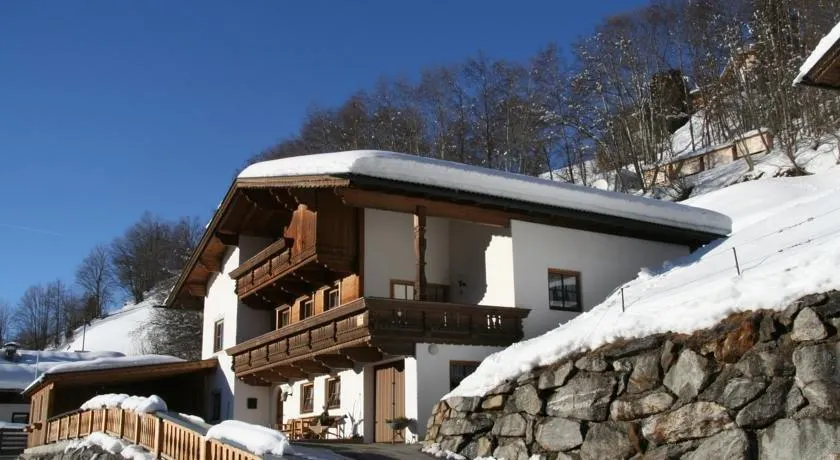 Haus Nina - Image 1