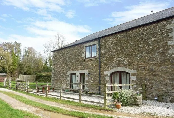 Gare Barn Cottage - Image 1