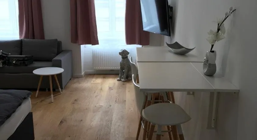 NEW Apartment City Center - Image 1