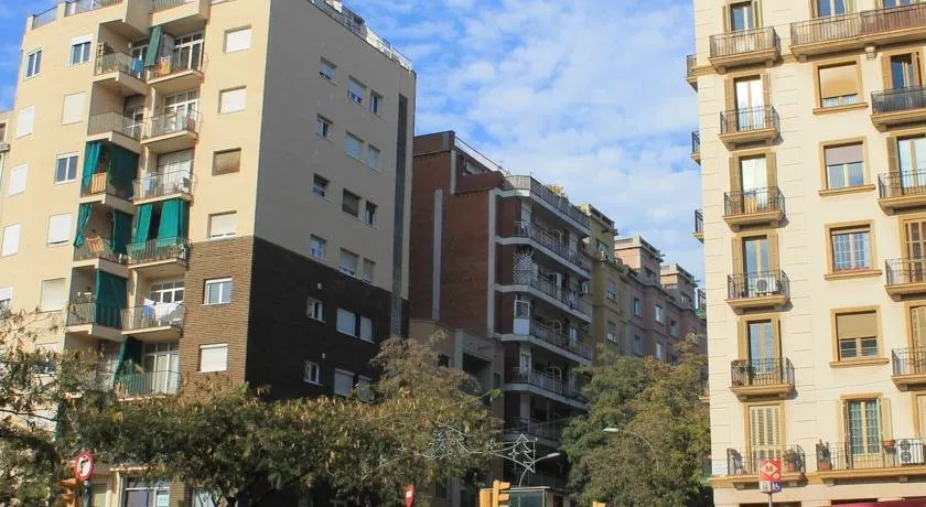 Atico Montserrat - Image 1