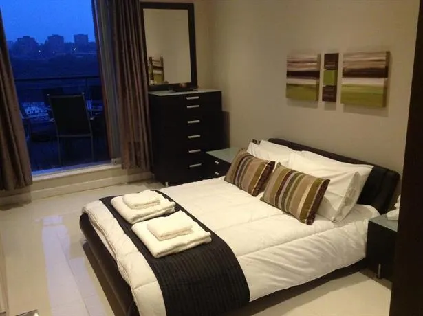 Amazing City Centre Penthouse With Private Roof Terrace - Image 1