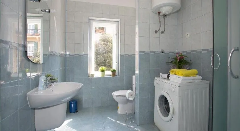 Gaston Luxury Apartment - Image 1