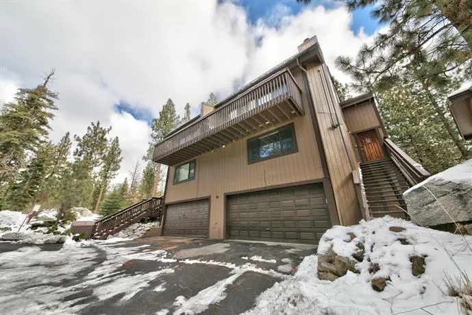 Lake Village 83B - Image 1