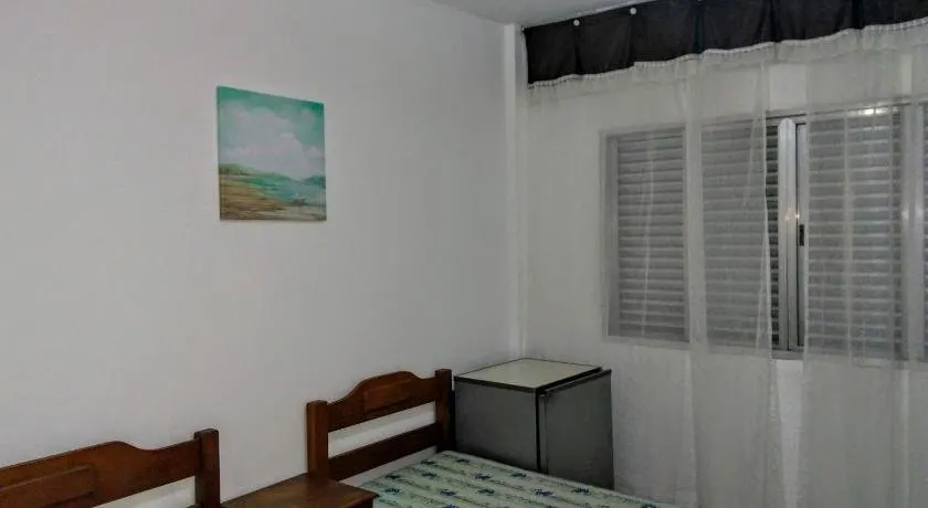 Apartamento primeira quadra da praia Praia Grande - Image 1