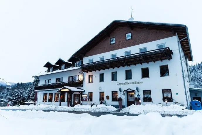 Hotel Neuwald haus - Image 1