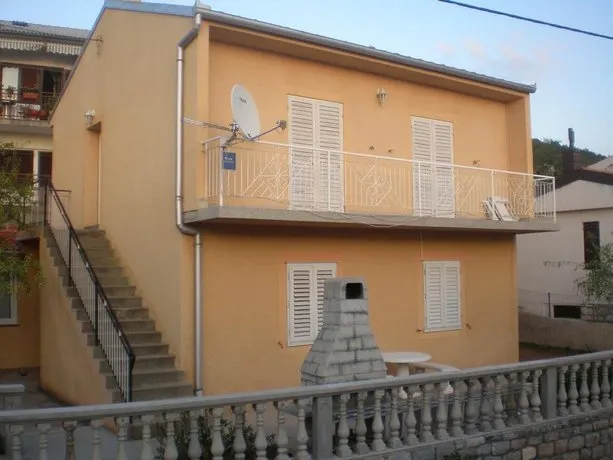 Silvana Guest House Senj - Image 1