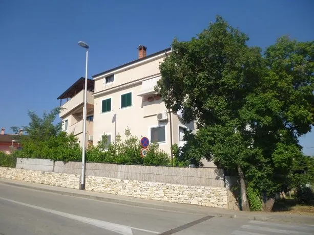 Accomodation Suran - Image 1