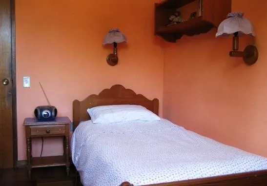Gisela & Carlos House - Image 1