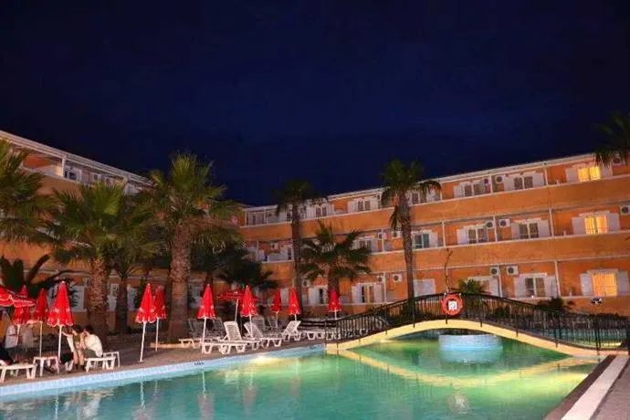 Zante Inn - Image 1